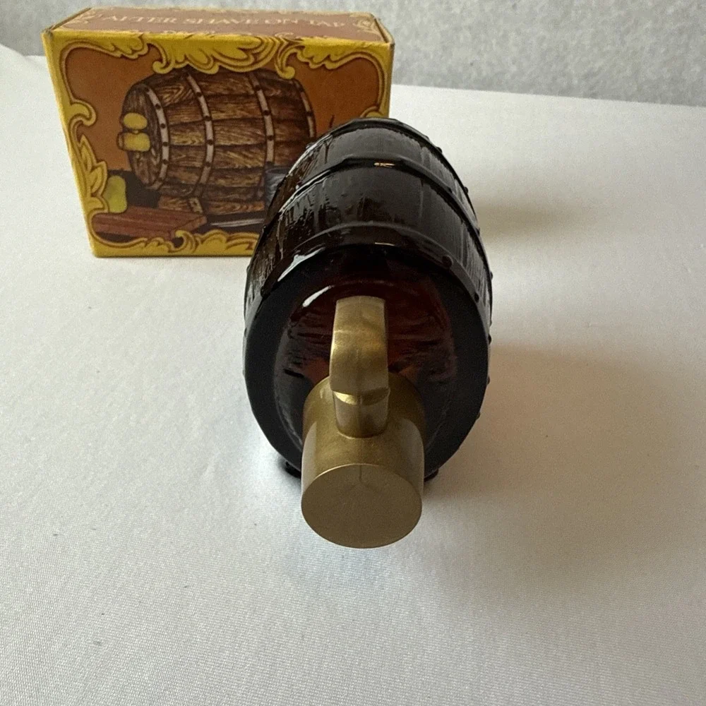 Vintage Avon After Shave On Tap Barrel Decanter 5oz Full NOS Box Wild Country